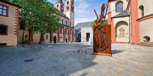 Dom, Kiliansplatz