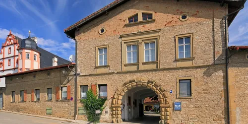 Ebracher Hof in der Schloßstraße, Foto: Uwe Miethe, Lizenz: DB AG