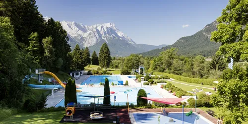 Schwimmbad Farchant, Foto: Andi Müller