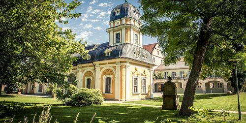 erlebe.bayern - Bernhard Huber - Juliusspital Gartenpavillon