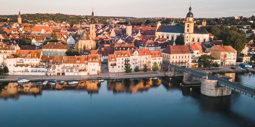 (c) Tomy Heyduck - Stadtpanorama & Alte Mainbrücke