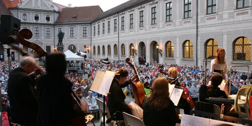 München Tourismus, Josef Wildgruber - Konzert im Brunnenhof der Residenz