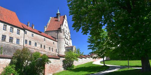 Burg Trausnitz im Sommer