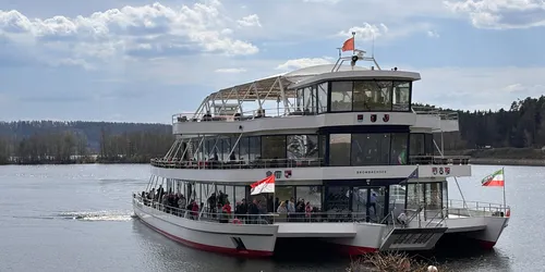 Die MS Brombachsee am Brombachsee