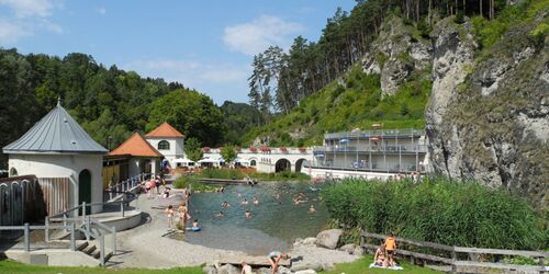 The "Felsenbad" lido in Pottenstein