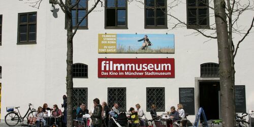 For culture aficionados: The Filmmuseum in Munich
