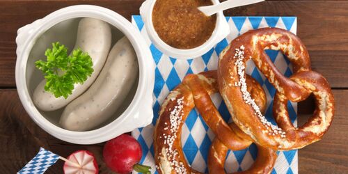 Weißwurst (traditional white Bavarian sausage) seminar in Neumarkt