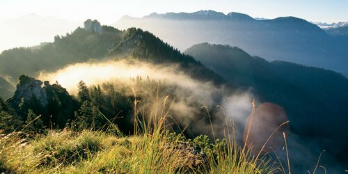 Meditation hike through the Ammergau Alps