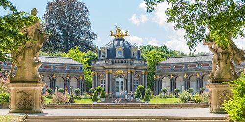 Schloss und Schlossgarten Bayreuth